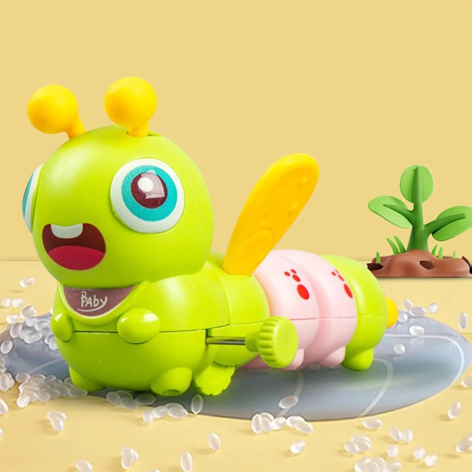 1 pcs Cute Caterpillar Wind Up Key Operated Moving Toys for Kids Rattle (Multicolor)